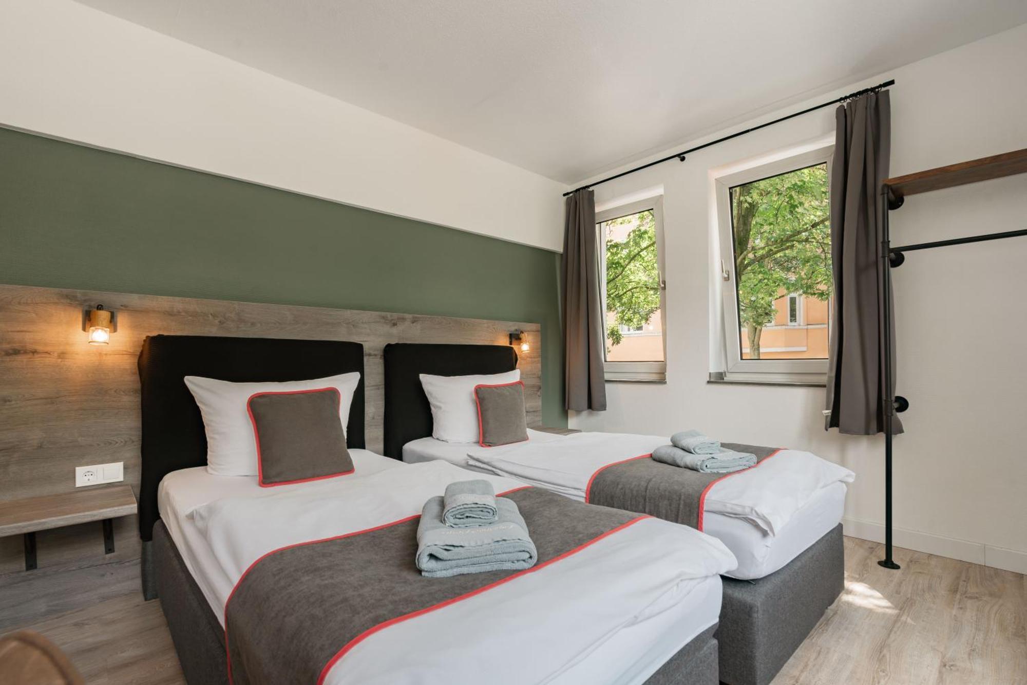 Hotel Enger Hof Дюселдорф Екстериор снимка