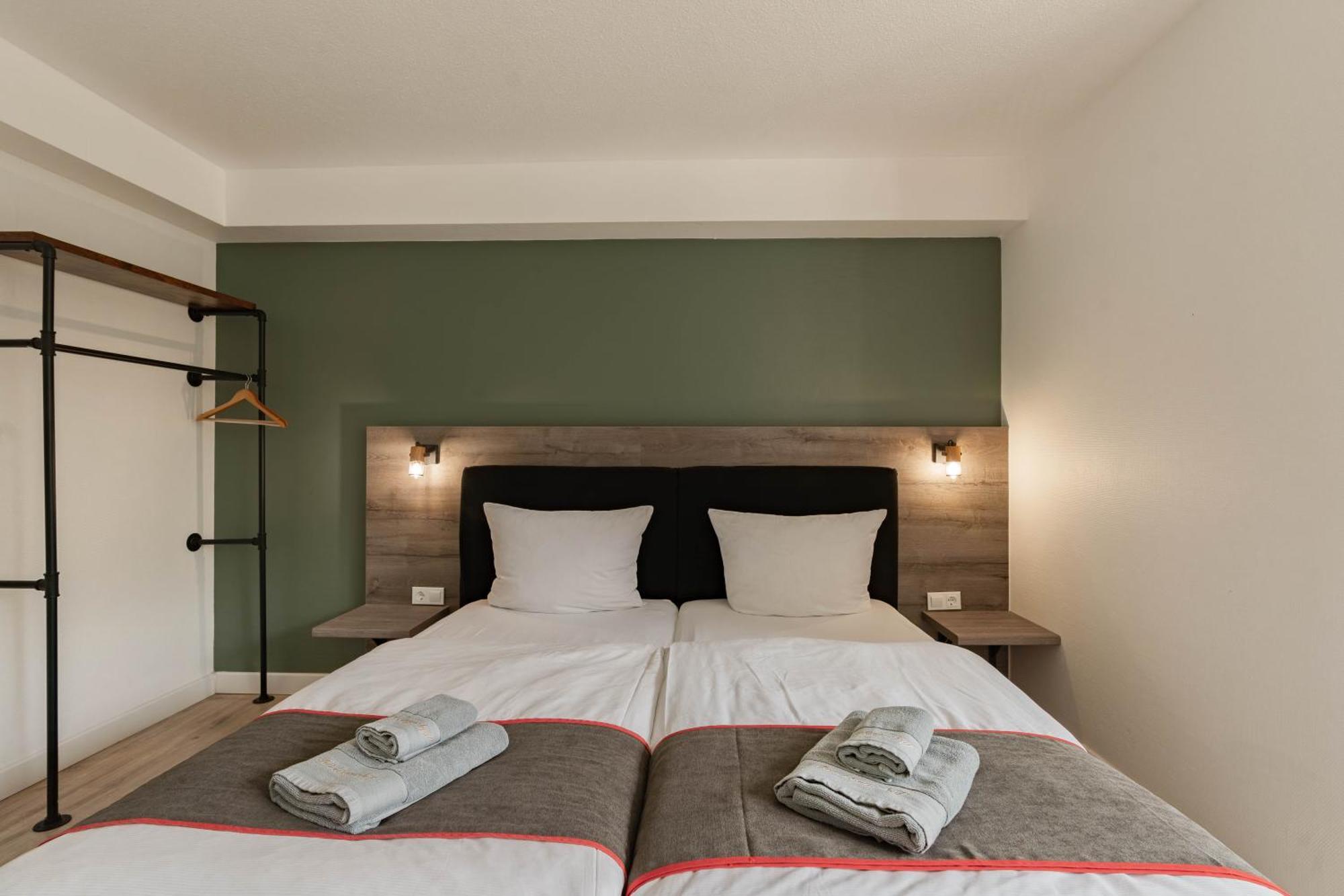 Hotel Enger Hof Дюселдорф Екстериор снимка